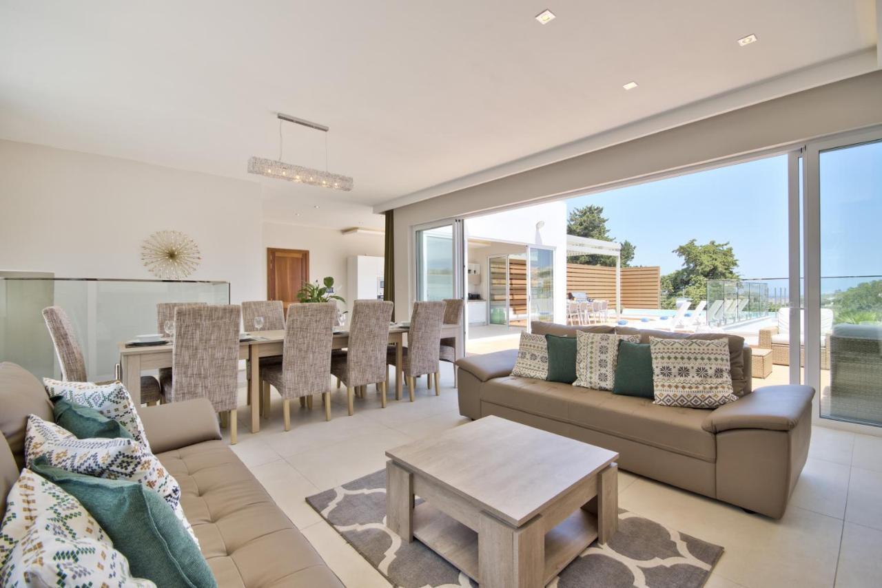 Villa Goa - By Luxury Villas Malta Mellieha Exterior photo